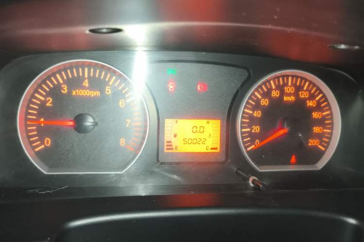 Used FORTHING Lingzhi 2017 V3 1.5L 7-seater Standard Model Instrument Cluster