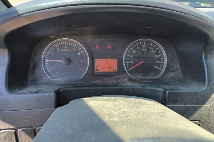 Used FORTHING Lingzhi 2017 M3L 1.6L 7-Seater Standard Model Instrument Cluster