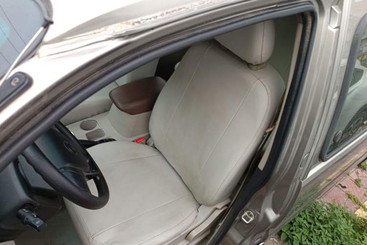 Used FORTHING Lingzhi 2017 M5 1.6L Standard Model Left Front Seat