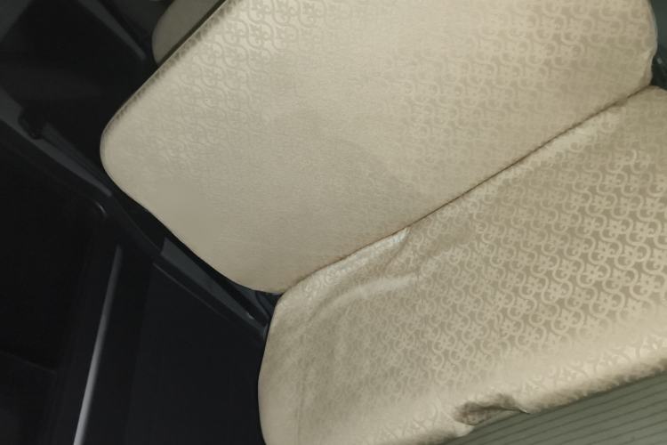 Used FORTHING Lingzhi 2017 V3 1.5L 7-seater Standard Model Left Rear Seat