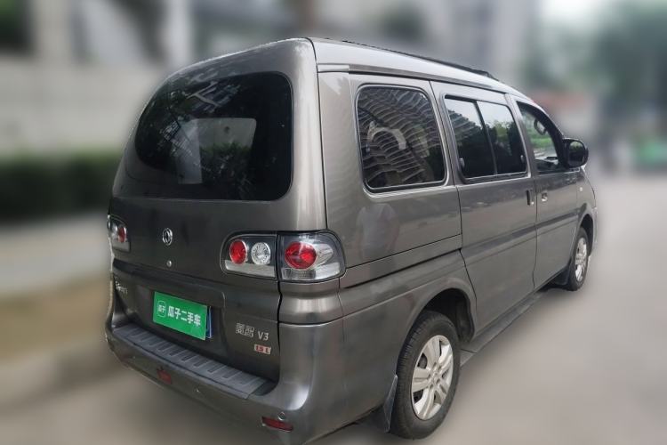 Used FORTHING Lingzhi 2017 V3 1.5L 5-Seater Special Offer Model Rear Right 45 Deg