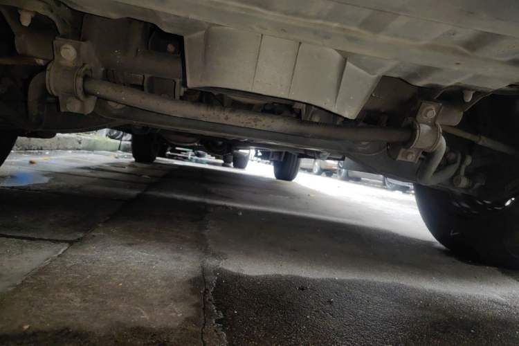 Used FORTHING Lingzhi 2017 M5 1.6L Standard Model Chassis Front
