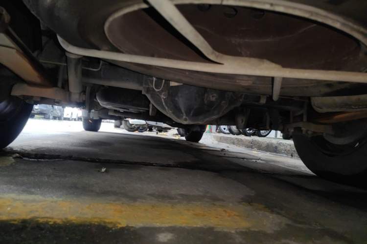 Used FORTHING Lingzhi 2017 M5 1.6L Standard Model Chassis Rear