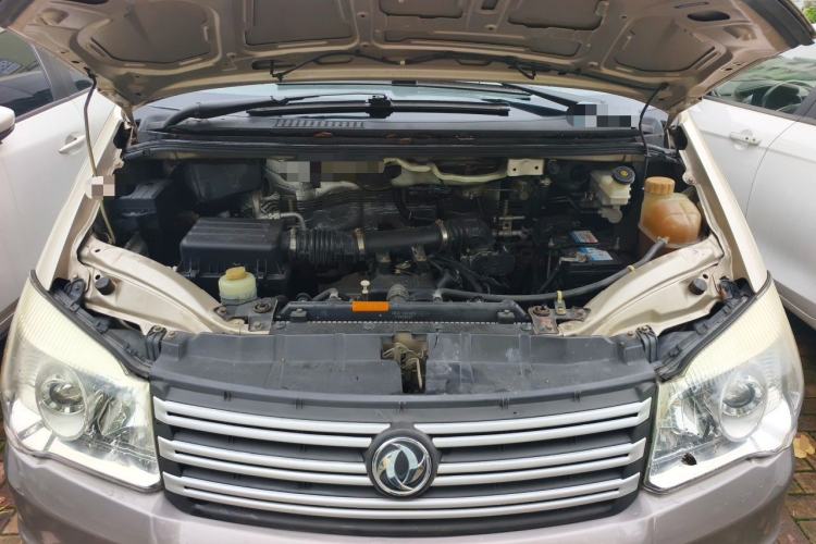 Used FORTHING Lingzhi 2017 Restyled M3L 1.6L 7-Seater Comfort Version Engine Bay