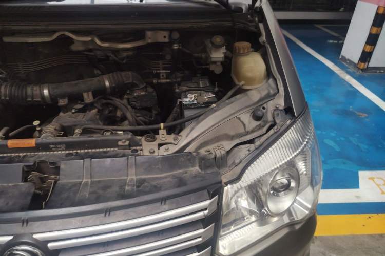 Used FORTHING Lingzhi 2017 Facelifted M3L 1.6L 7-Seater Standard Version Engine Bay Left