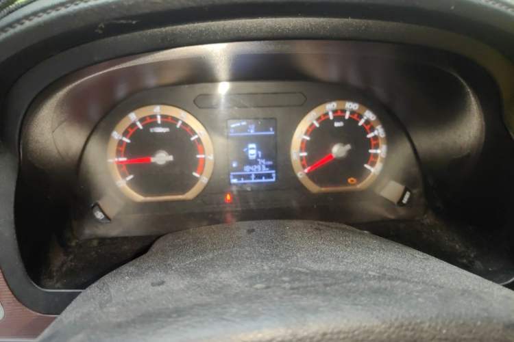 Used FORTHING Lingzhi 2017 M5 1.6L Standard Model Instrument Cluster