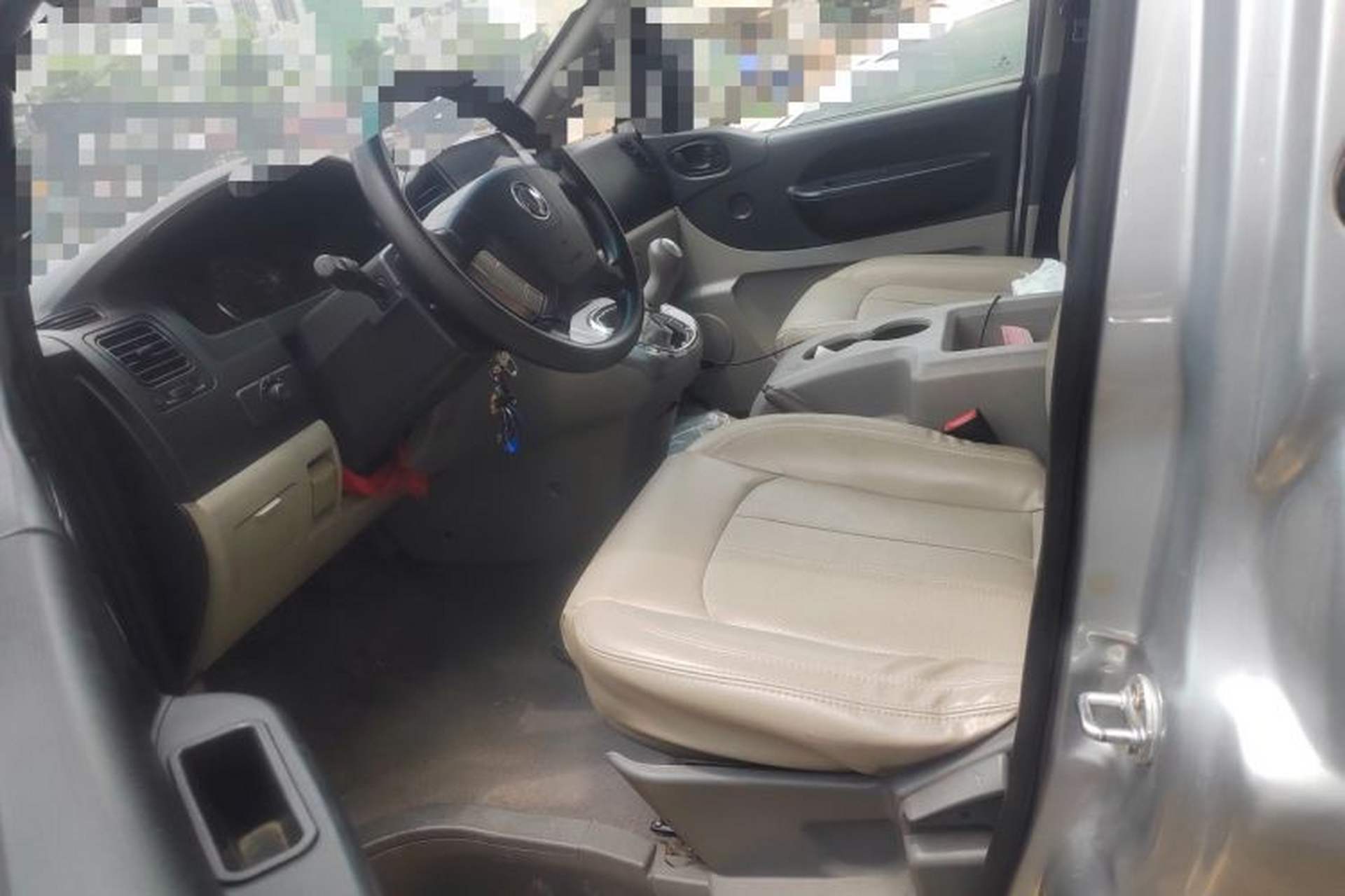 Used FORTHING Lingzhi 2017 M3L 2.0L 7-Seater Comfort Model Left Front Seat