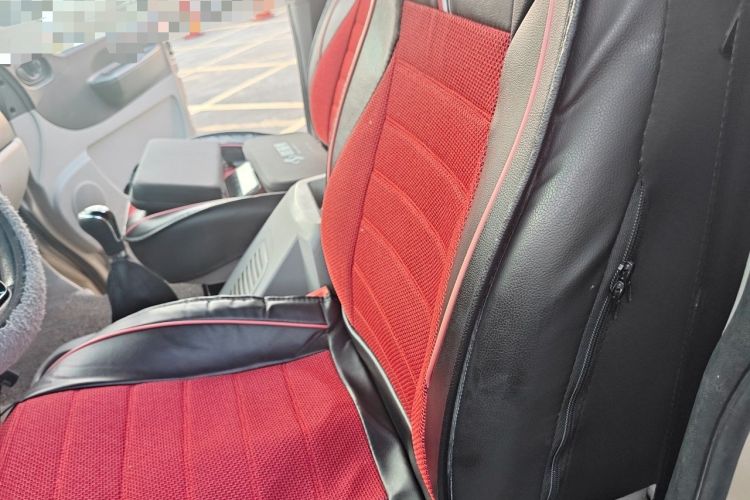 Used FORTHING Lingzhi 2017 Facelifted M3L 1.6L 7-Seater Standard Version Left Front Seat