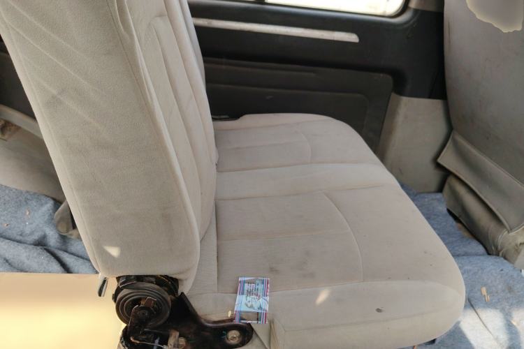 Used FORTHING Lingzhi 2017 M3L 1.6L 7-Seater Standard Model Left Rear Seat
