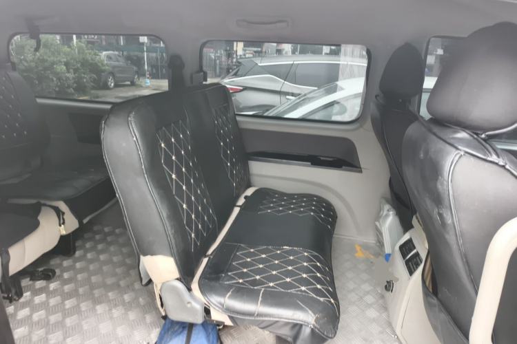 Used FORTHING Lingzhi 2017 Restyled M3L 1.6L 7-Seater Comfort Version Left Rear Seat