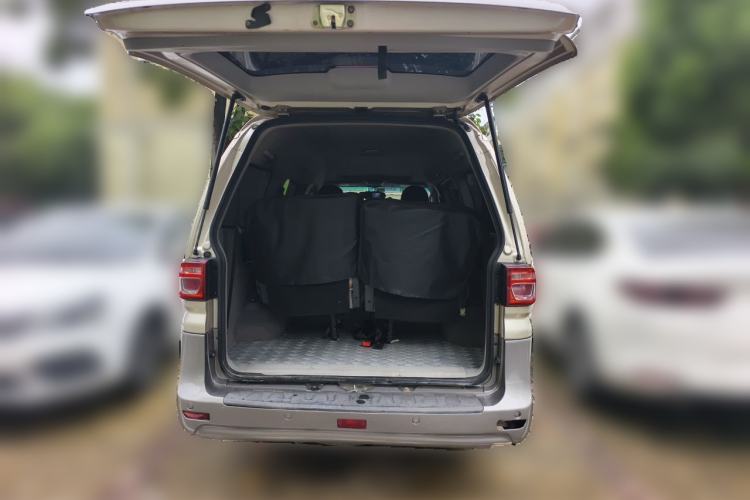 Used FORTHING Lingzhi 2017 Restyled M3L 1.6L 7-Seater Comfort Version Trunk