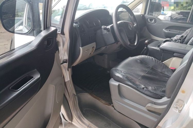 Used FORTHING Lingzhi 2017 Facelifted M3L 1.6L 7-Seater Standard Version Driver Seat