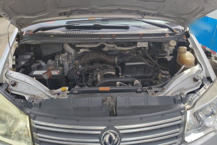 Used FORTHING Lingzhi 2017 V3 1.5L 7-seater Standard Model Engine Bay