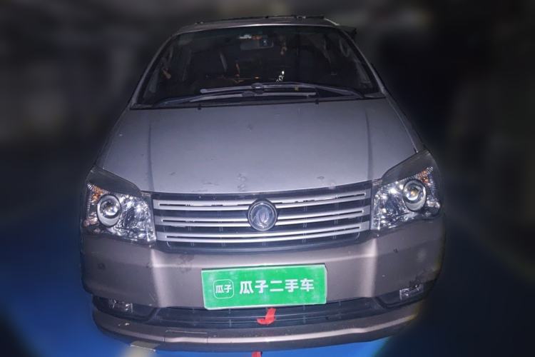 Used FORTHING Lingzhi 2017 M3L 1.6L 7-Seater Comfort Model Exterior 1