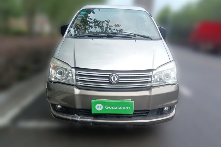Used FORTHING Lingzhi 2017 Restyled M3L 1.6L 7-Seater Comfort Version Front