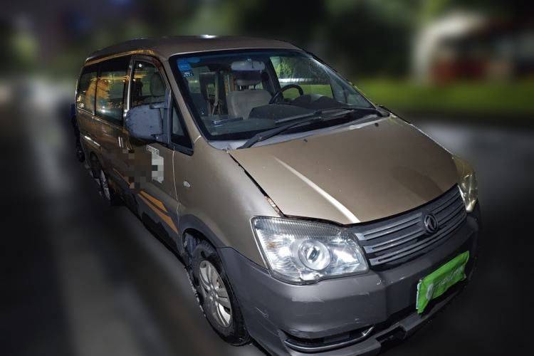 Used FORTHING Lingzhi 2017 M3L 1.6L 7-Seater Comfort Model Front Right 45 Deg