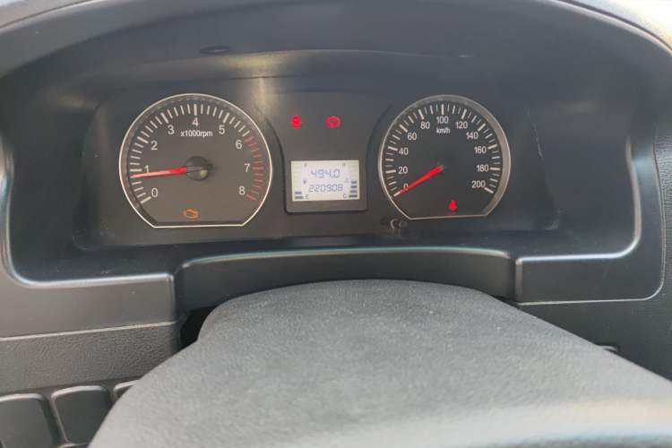 Used FORTHING Lingzhi 2017 Restyled M3L 1.6L 7-Seater Comfort Version Instrument Cluster