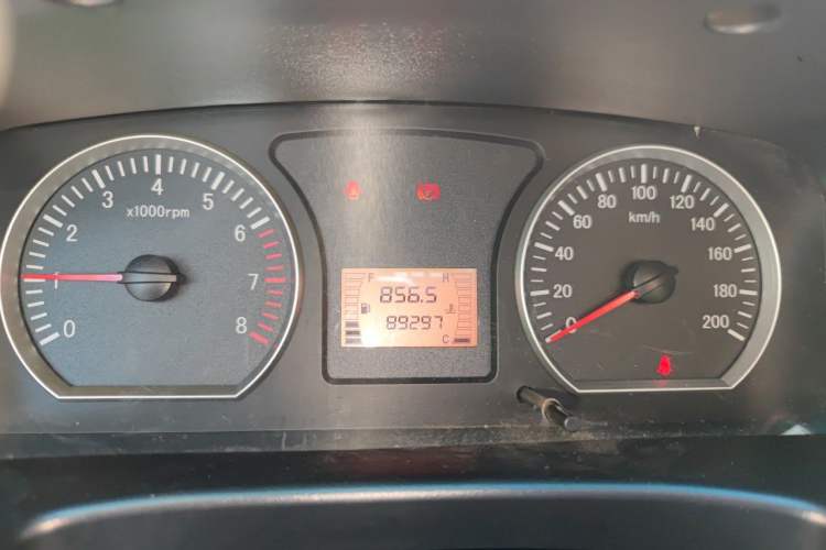 Used FORTHING Lingzhi 2017 M3L 1.6L 7-Seater Comfort Model Instrument Cluster
