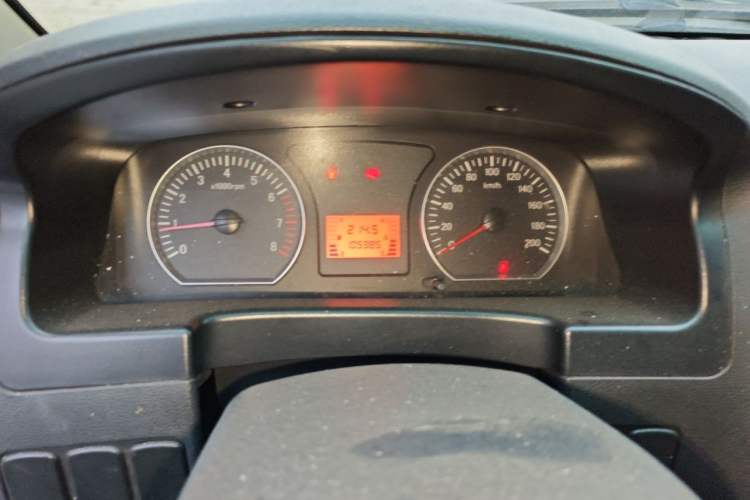 Used FORTHING Lingzhi 2017 V3 1.5L 7-seater Standard Model Instrument Cluster