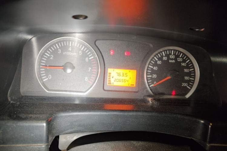 Used FORTHING Lingzhi 2017 M3L 1.6L 7-Seater Standard Model Instrument Cluster