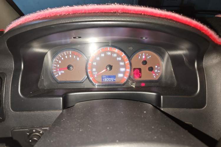 Used FORTHING Lingzhi 2017 M3L 2.0L 7-Seater Comfort Model Instrument Cluster