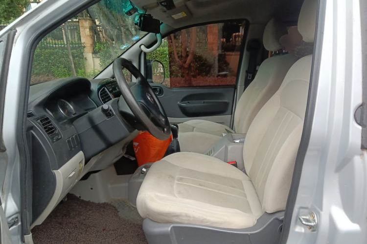 Used FORTHING Lingzhi 2017 Restyled M3L 1.6L 7-Seater Comfort Version Left Front Seat