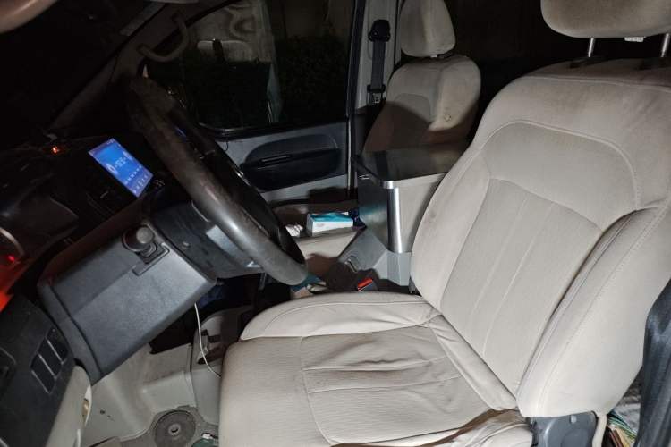 Used FORTHING Lingzhi 2017 M3L 1.6L 7-Seater Comfort Model Left Front Seat