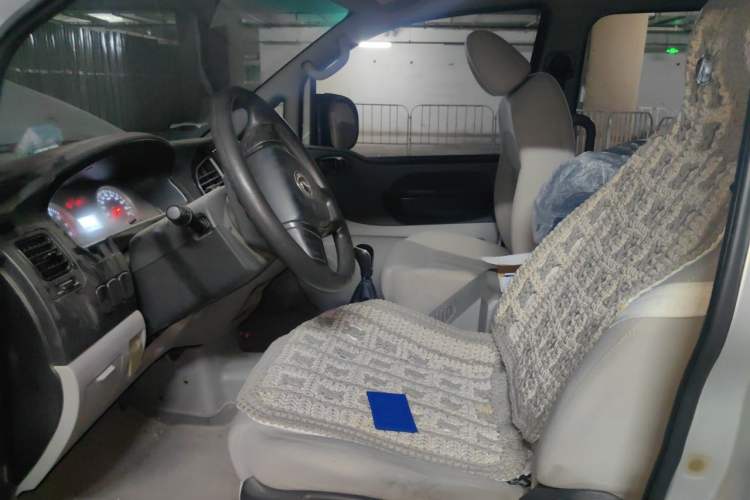 Used FORTHING Lingzhi 2017 Facelifted M3L 1.6L 7-Seater Standard Version Left Front Seat