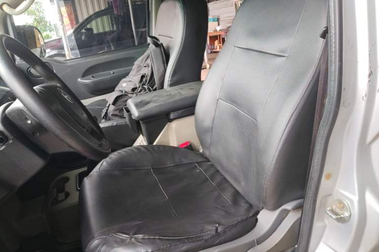 Used FORTHING Lingzhi 2017 Facelifted M3L 1.6L 7-Seater Standard Version Left Front Seat