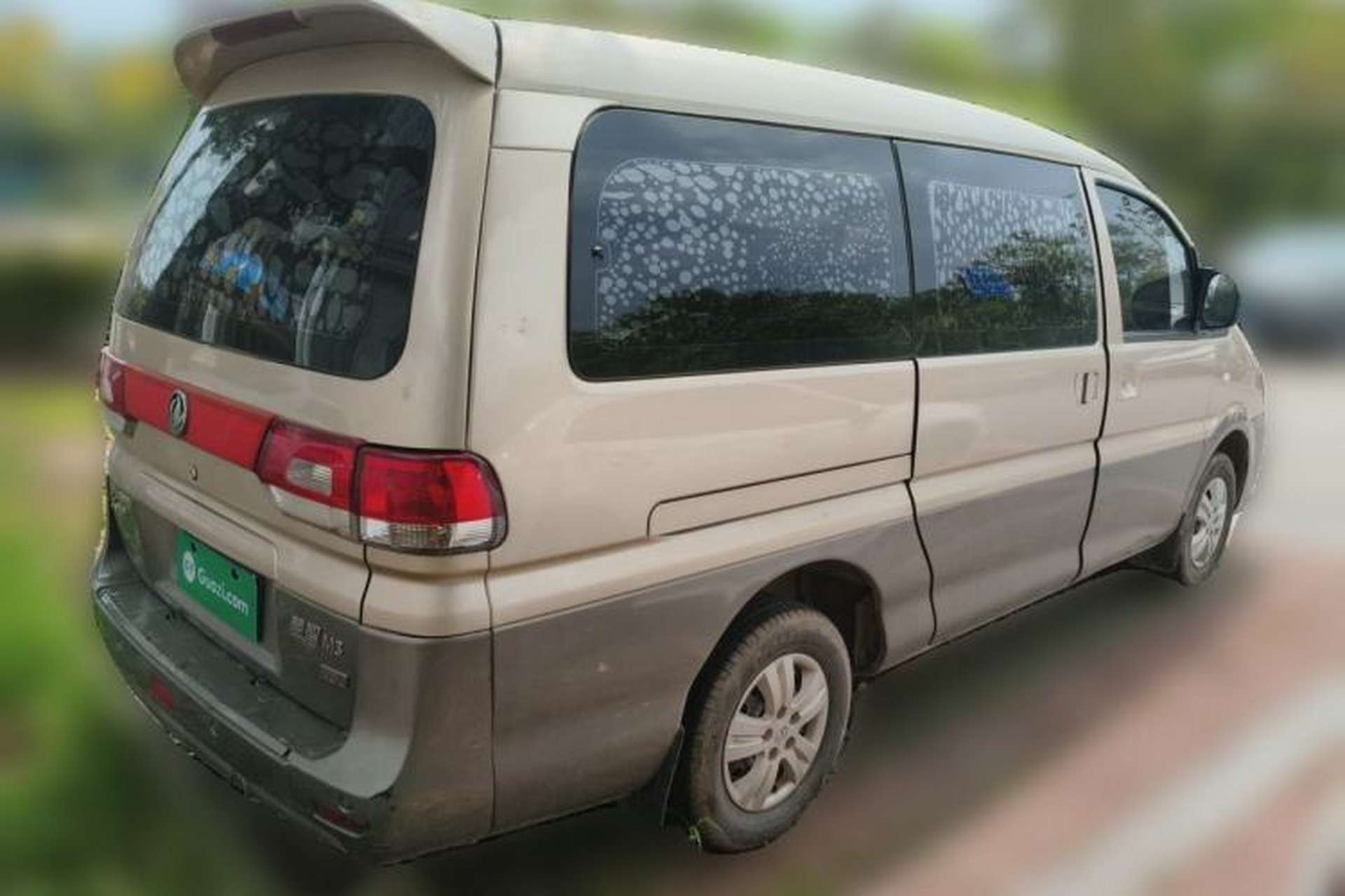 Used FORTHING Lingzhi 2017 M3L 1.6L 7-Seater Comfort Model Rear Right 45 Deg