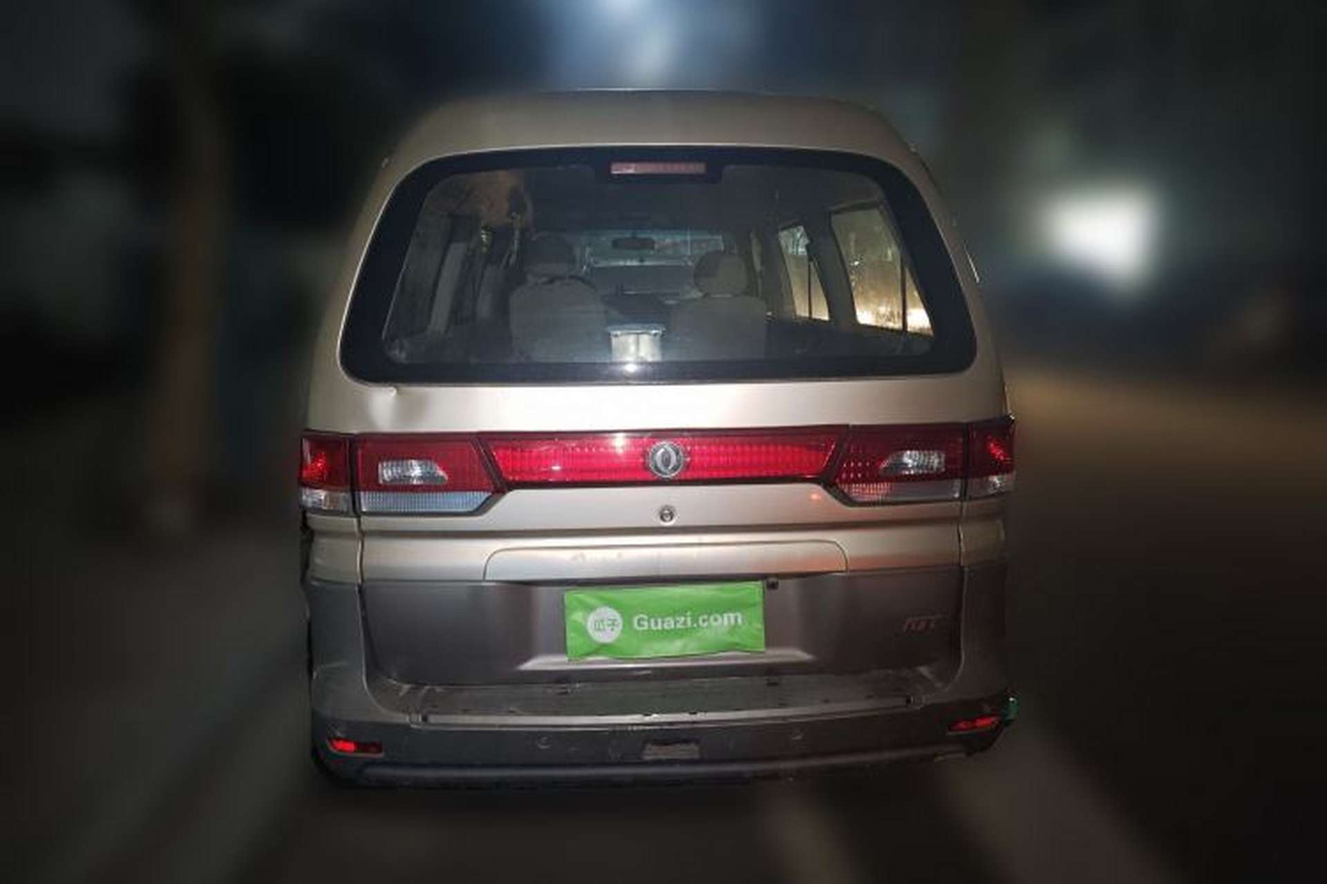 Used FORTHING Lingzhi 2017 M3L 1.6L 7-Seater Comfort Model Rear