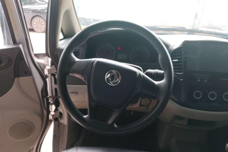 Used FORTHING Lingzhi 2017 Facelifted M3L 1.6L 7-Seater Standard Version Steering Wheel