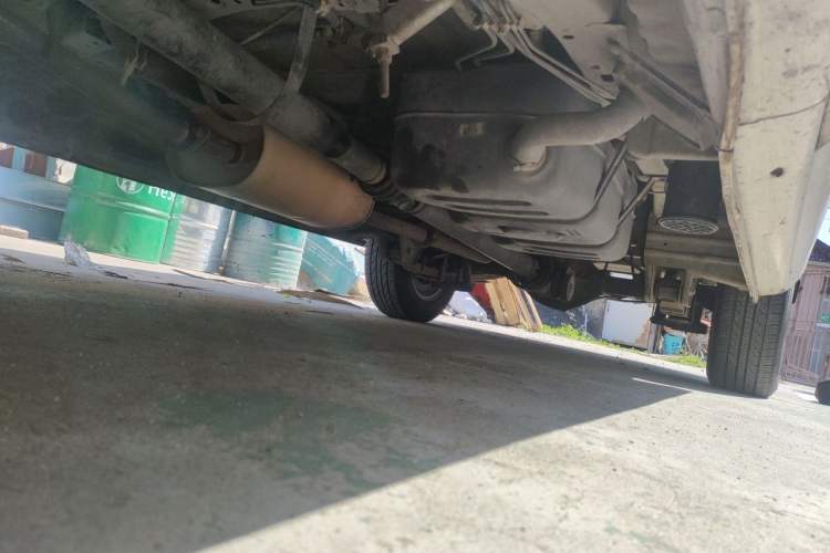 Used FORTHING Lingzhi 2017 M5L 1.6L 7-Seater Comfort Model Chassis Front Left