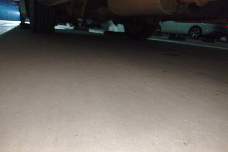 Used FORTHING Lingzhi 2017 M5 1.6L Luxury Model Chassis Front Right