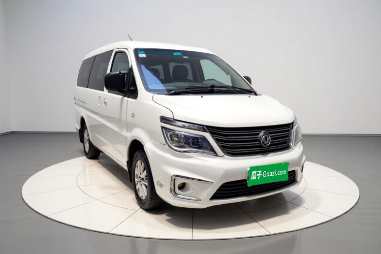 Used FORTHING Lingzhi 2017 M5L 1.6L 7-Seater Comfort Model Exterior 2