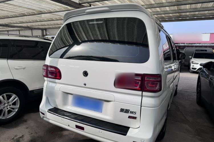 Used FORTHING Lingzhi 2017 M5L 1.6L 7-Seater Standard Model Exterior 5