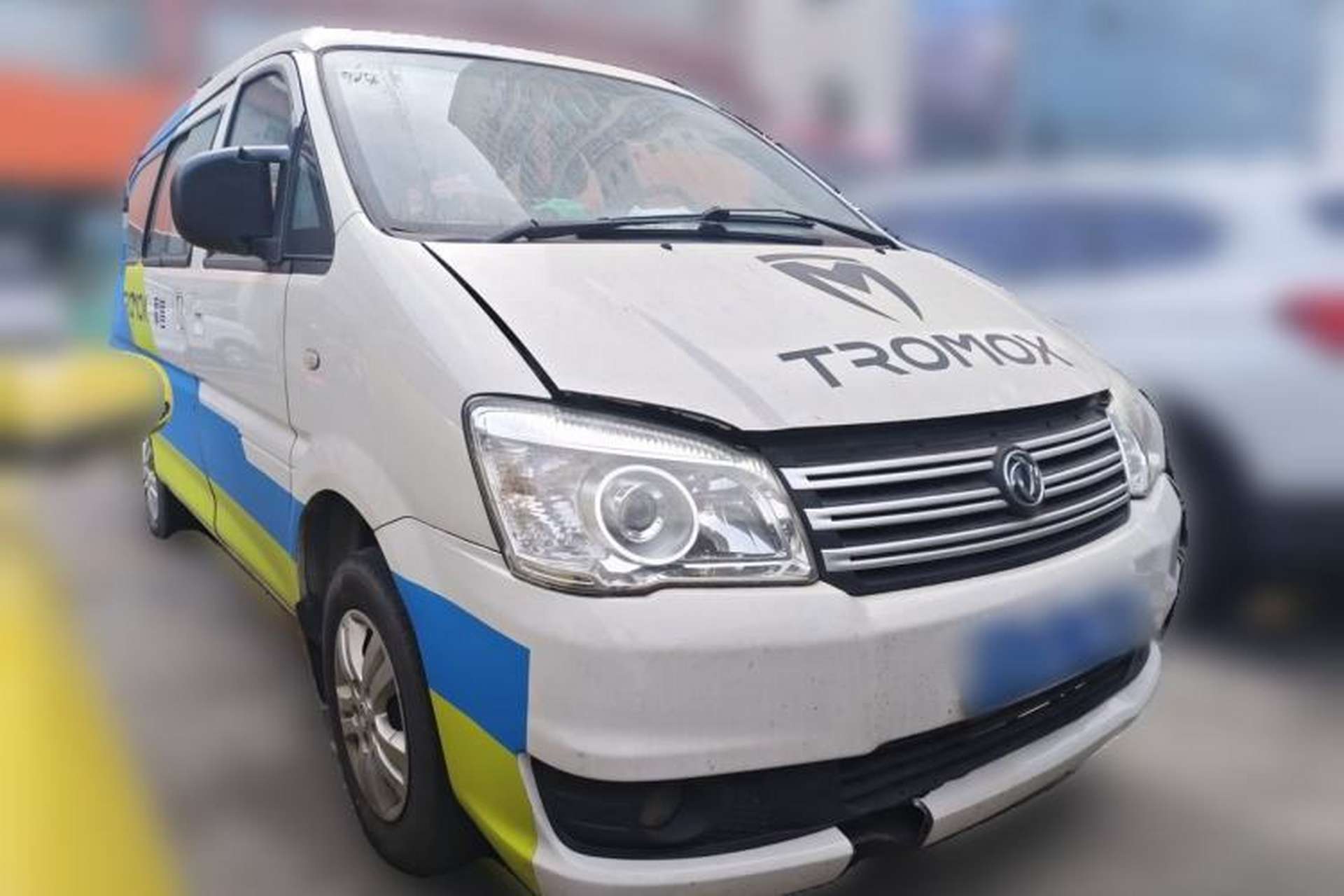 Used FORTHING Lingzhi 2017 M5L 1.6L 7-Seater Standard Model Front Right 45 Deg