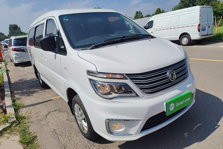 Used FORTHING Lingzhi 2017 M5L 1.6L 7-Seater Standard Model Front Right 45 Deg