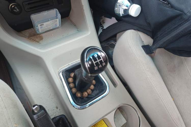 Used FORTHING Lingzhi 2017 M5 1.6L Standard Model Gear Lever