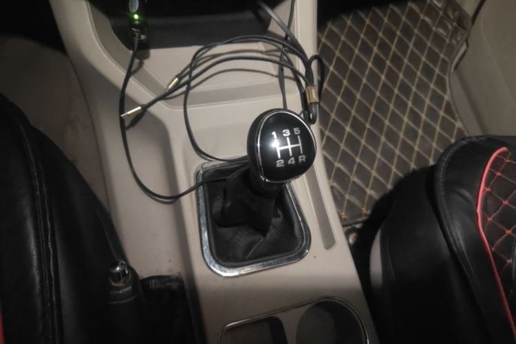 Used FORTHING Lingzhi 2017 M5 1.6L Standard Model Gear Lever