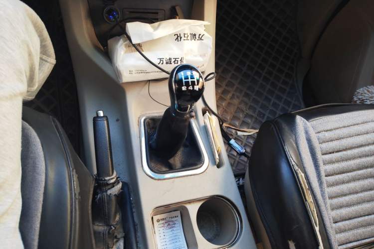 Used FORTHING Lingzhi 2017 M5 1.6L Standard Model Gear Lever