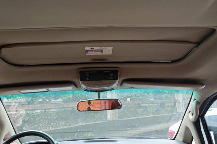 Used FORTHING Lingzhi 2017 M5 1.6L Luxury Model Headliner