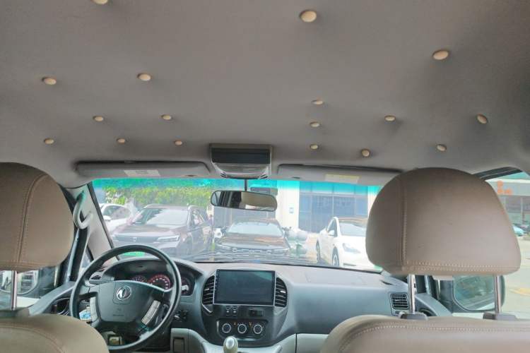 Used FORTHING Lingzhi 2017 M3L 2.0L 7-Seater Comfort Model Headliner