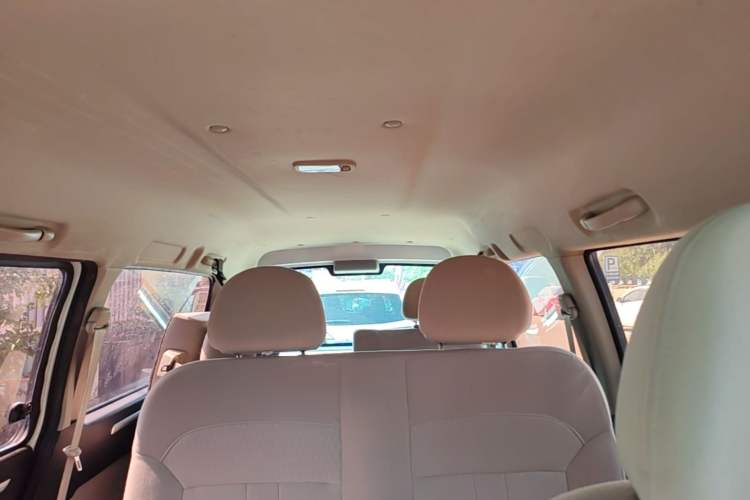 Used FORTHING Lingzhi 2017 M5L 1.6L 7-Seater Standard Model Headliner