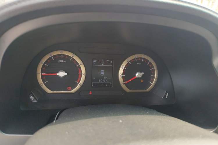 Used FORTHING Lingzhi 2017 M5 1.6L Luxury Model Instrument Cluster