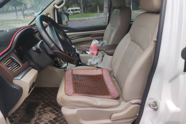 Used FORTHING Lingzhi 2017 M5 1.6L Luxury Model Left Front Seat