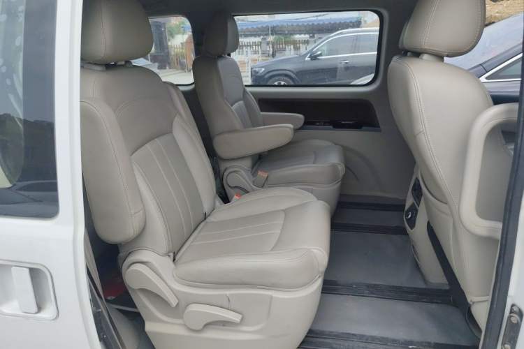 Used FORTHING Lingzhi 2017 M5 1.6L Luxury Model Left Rear Seat