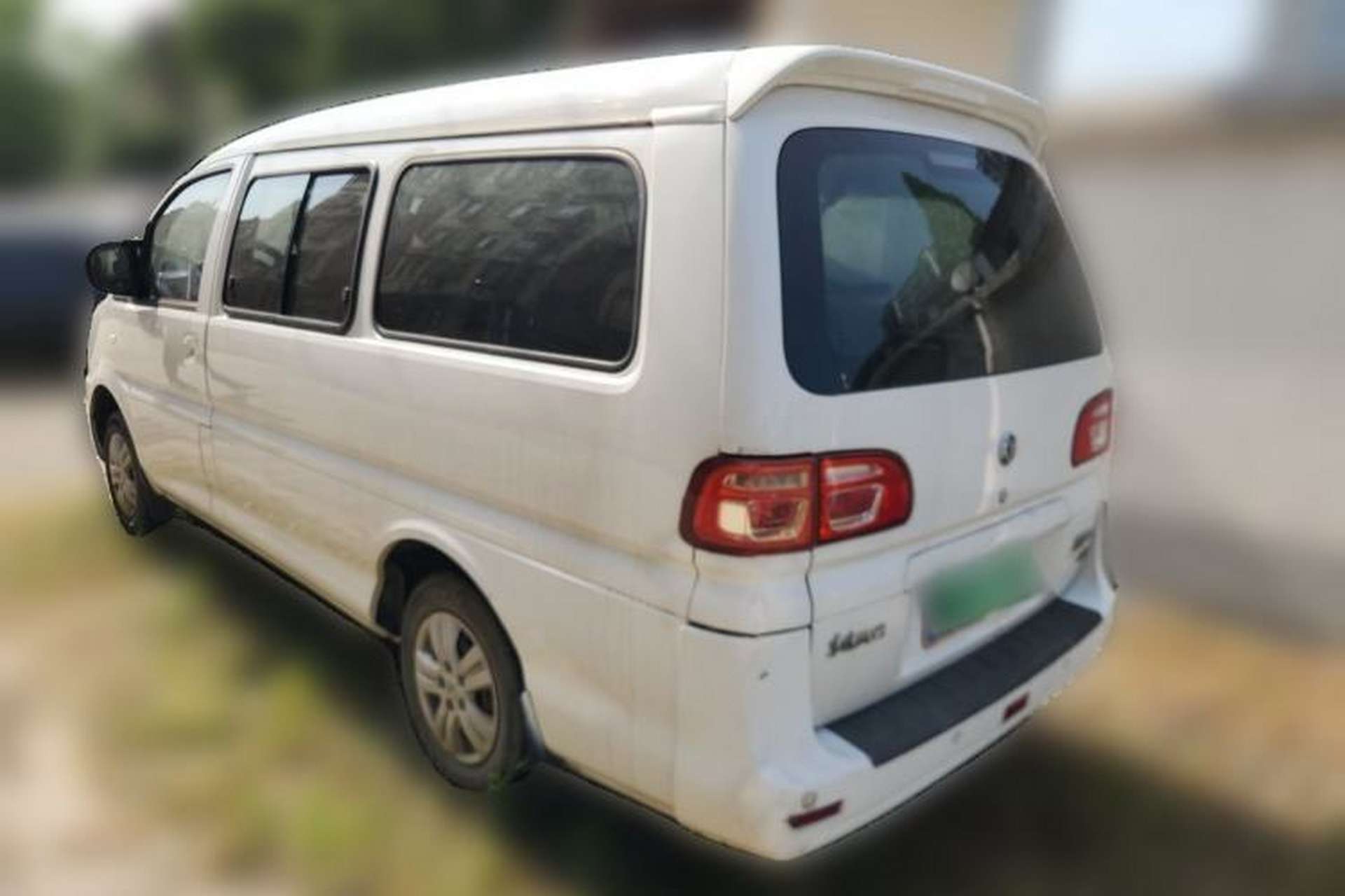 Used FORTHING Lingzhi 2017 M5L 1.6L 7-Seater Standard Model Rear Left 45 Deg
