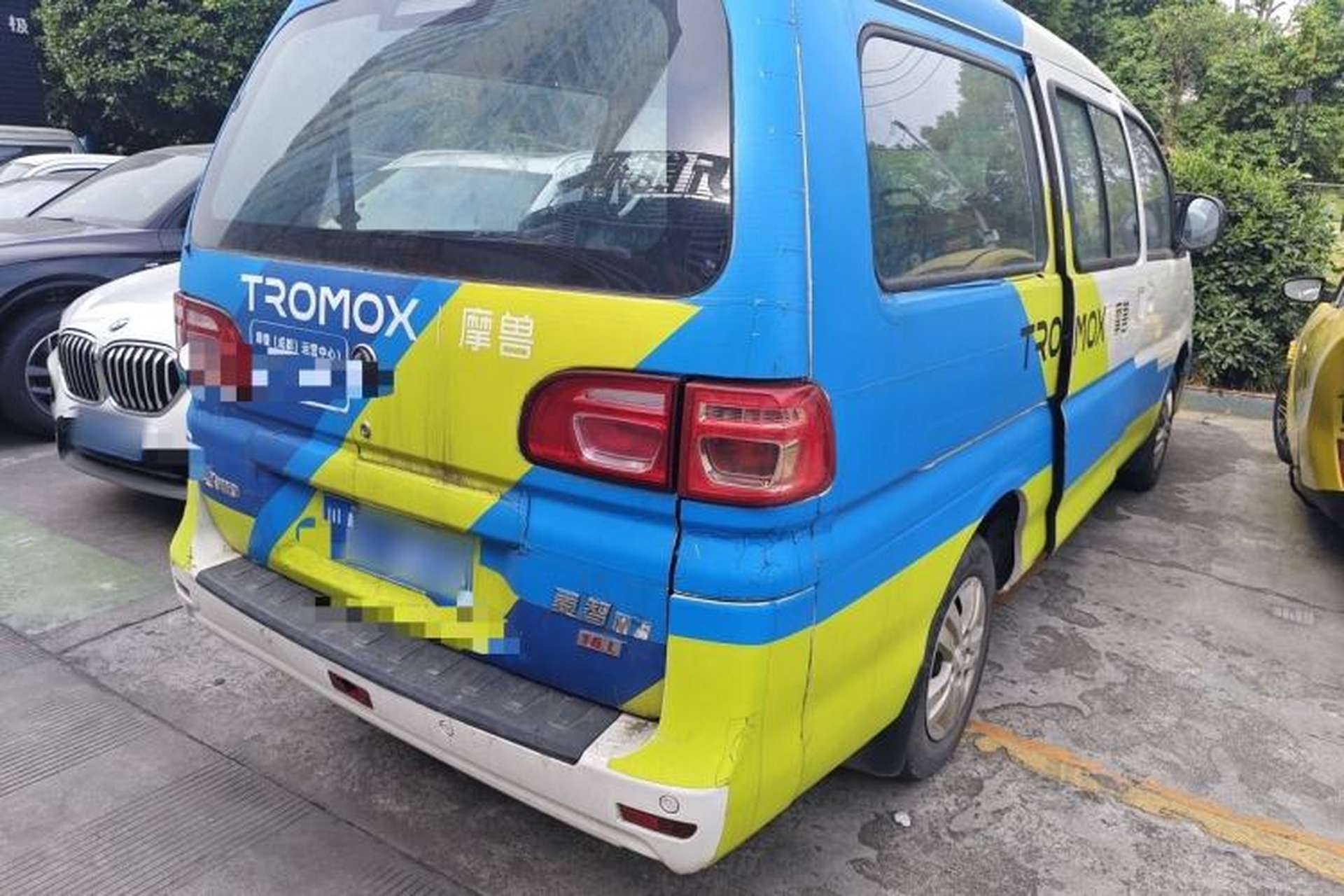 Used FORTHING Lingzhi 2017 M5L 1.6L 7-Seater Standard Model Rear Right 45 Deg