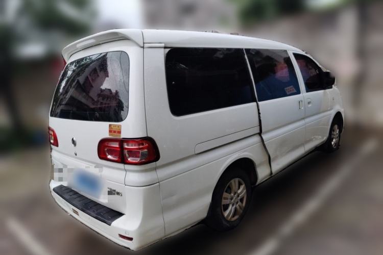 Used FORTHING Lingzhi 2017 M5L 1.6L 7-Seater Standard Model Rear Right 45 Deg
